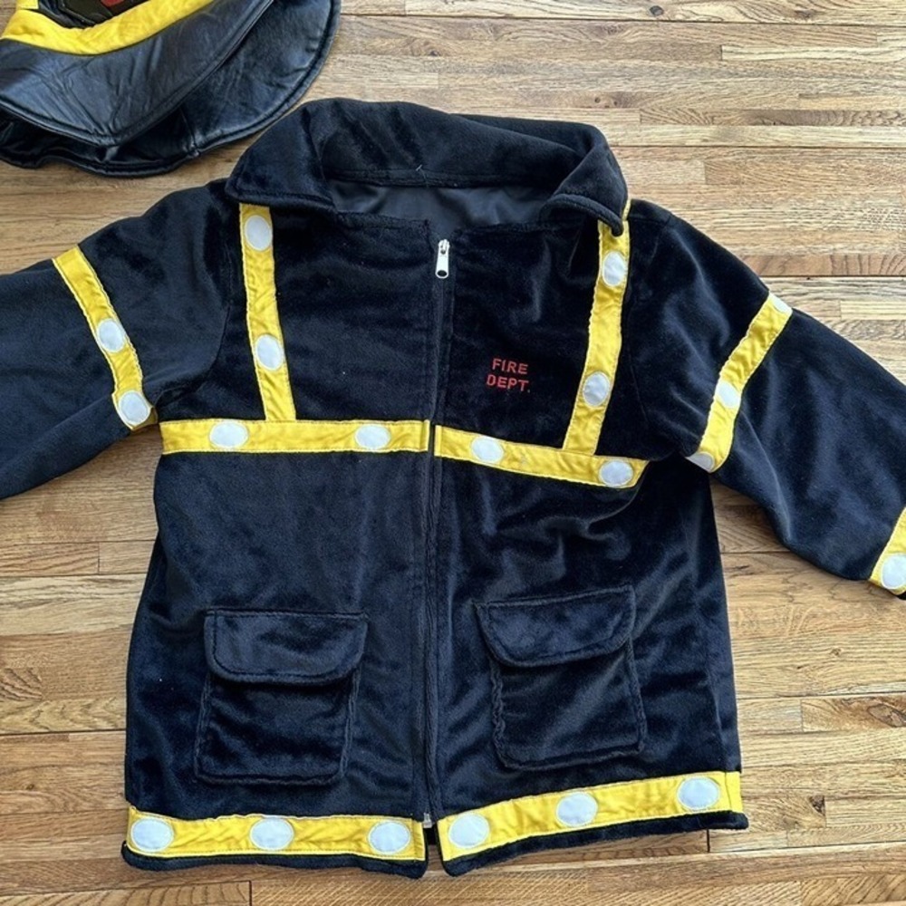 Kids Firefighter Halloween Costume‎ size 7-8 - Picture 3 of 10